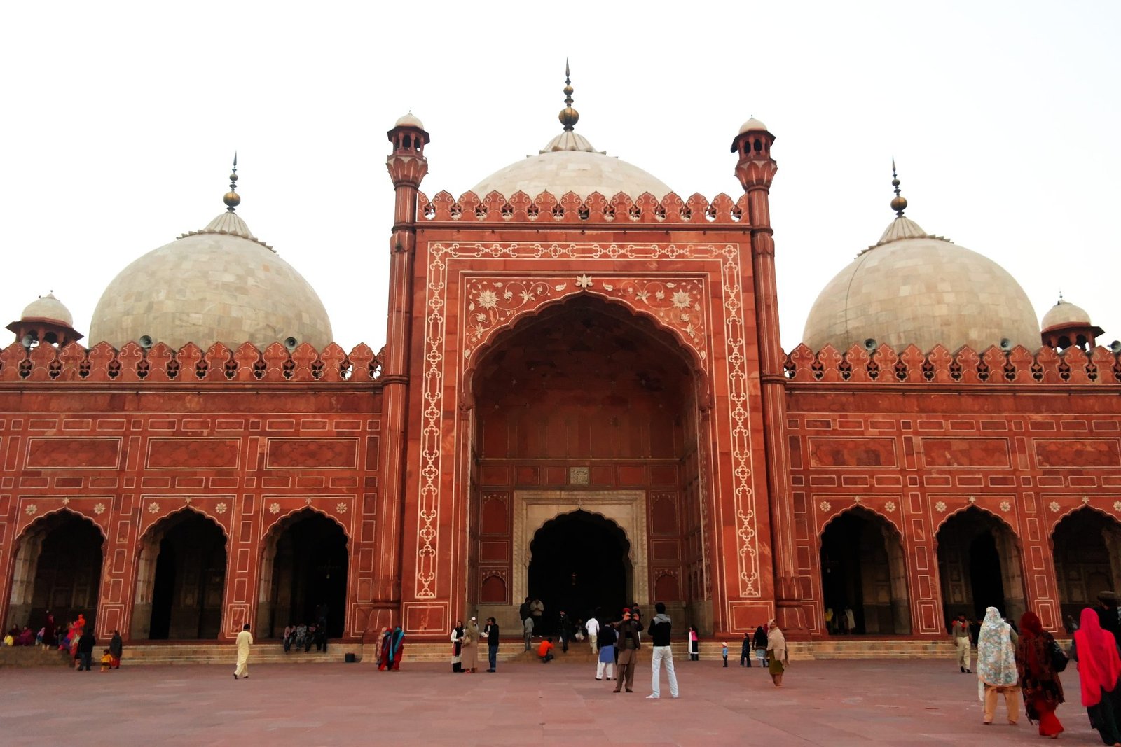 MM2H for Pakistanis guide — Badshahi Mosque, Lahore, Pakistan